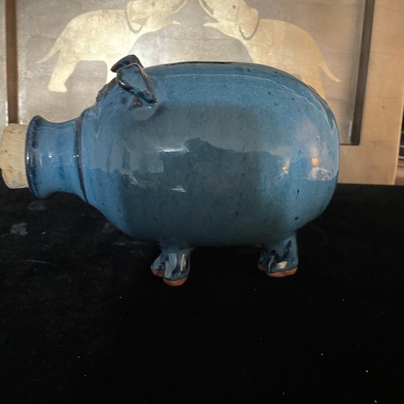 Signed Owens NC pottery piggy bank. Blue glaze - Picture 5 of 10